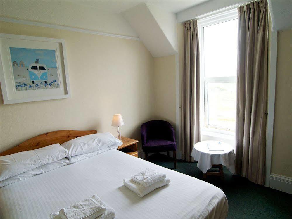 Atlantic House Hotel Бюд Екстериор снимка